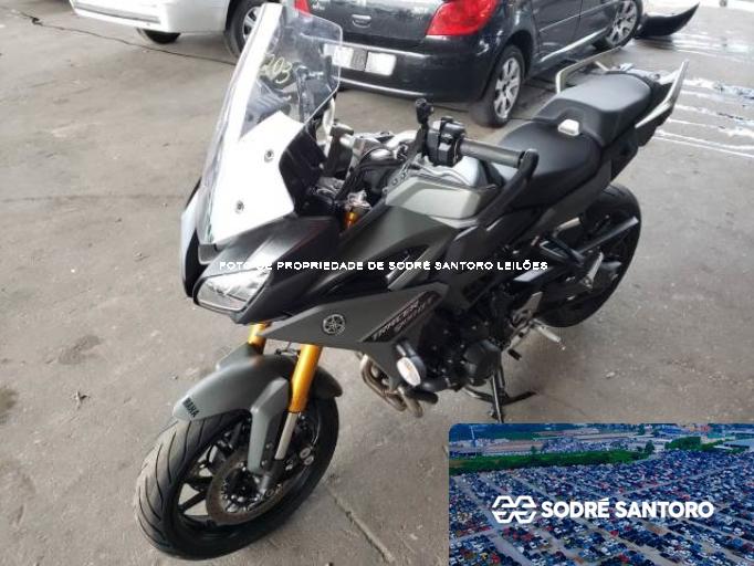 YAMAHA MT-09 TRACER 850 23/23