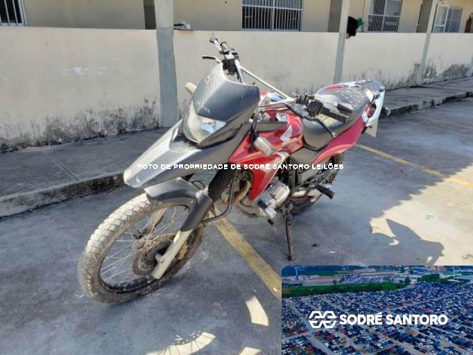 HONDA XRE 300 14/14