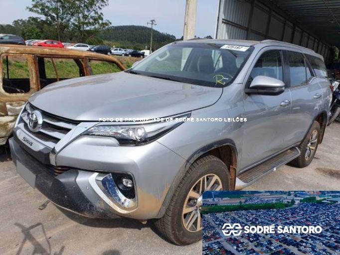 TOYOTA HILUX SW4 19/20