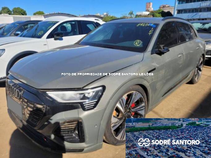 AUDI Q8 E-TRON 23/24