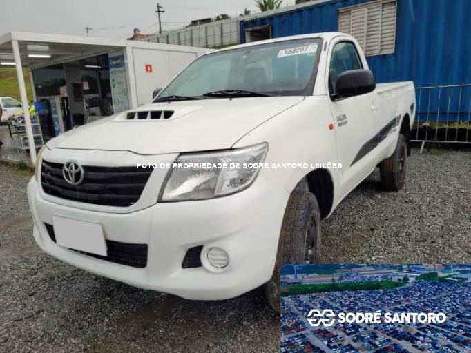 TOYOTA HILUX CS 14/15