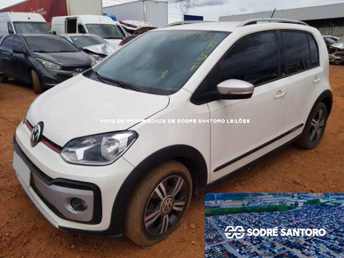 VOLKSWAGEN UP CROSS 19/19