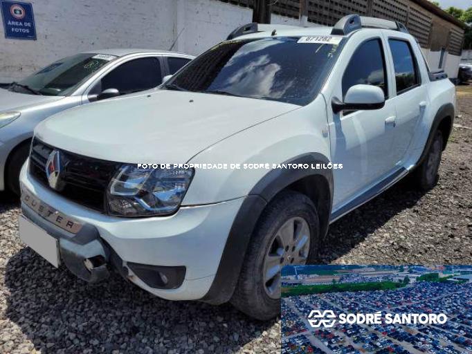 RENAULT DUSTER 20/20